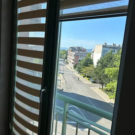 Nesebar City Apartment Апартаменты *