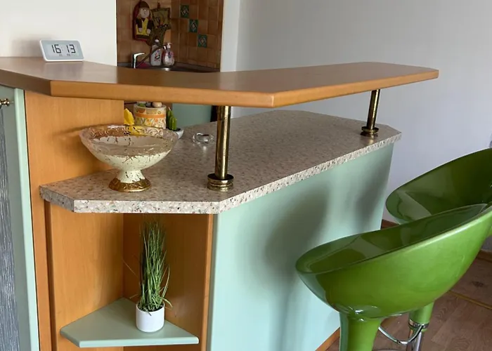 Nesebar City Apartment Апартамент *