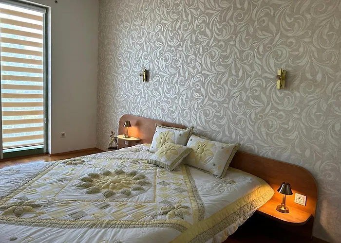 Nesebar City Apartment * Несебър